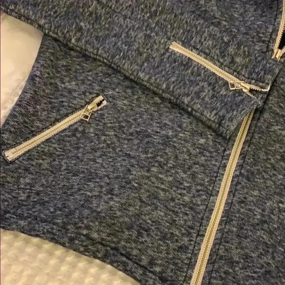 Sol Angeles - Picture 4 of 8